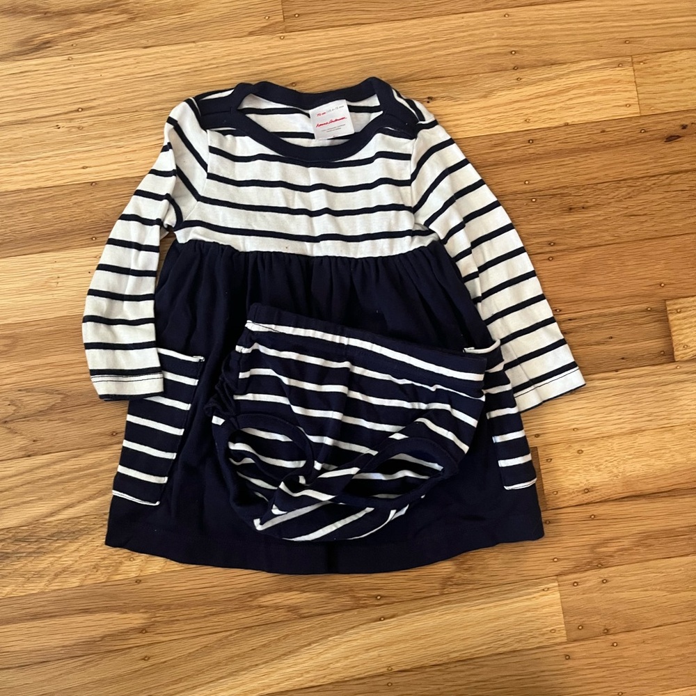 Striped Hanna Andersson 6-12m Navy and White Baby Dress with Matching Bloomers